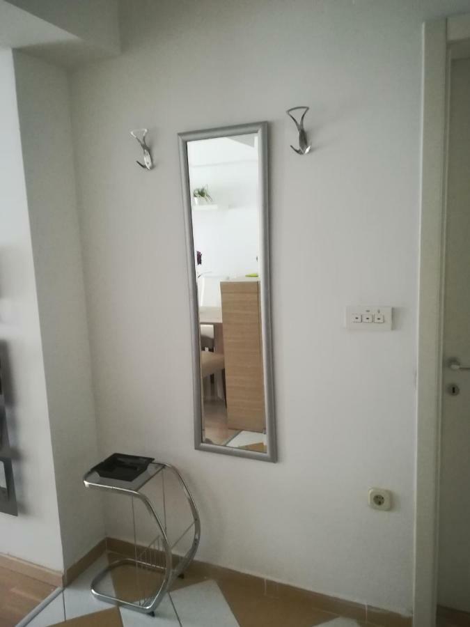 אוהריד Apartments Angelovski 2 מראה חיצוני תמונה